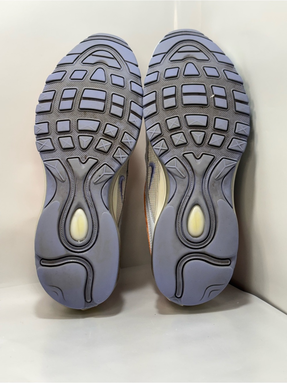 Nike Air Max 97 Women’s Size 8 Grey Light Thistle Running Athletic Shoes CW5588 - Picture 13 of 16